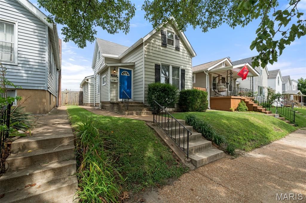 4633 Adkins Avenue, St Louis, MO 63116