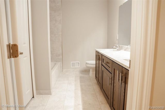 2935 Basil, Rochester Hills, MI 48309