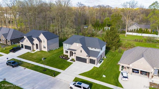 2935 Basil, Rochester Hills, MI 48309