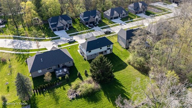 2935 Basil, Rochester Hills, MI 48309