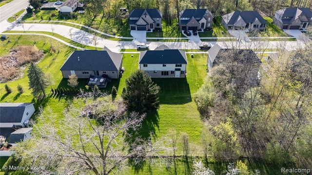 2935 Basil, Rochester Hills, MI 48309