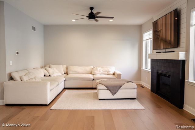 2935 Basil, Rochester Hills, MI 48309