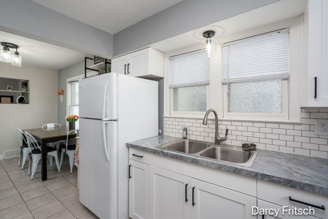 265 W 21st Street, Holland, MI 49423