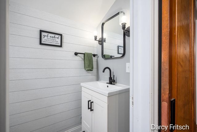 265 W 21st Street, Holland, MI 49423