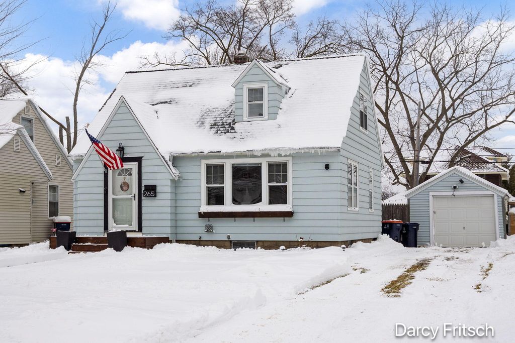 265 W 21st Street, Holland, MI 49423