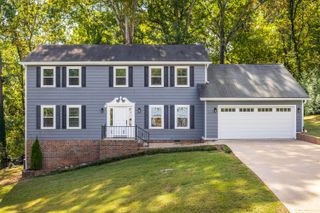 2004 Revolutionary Lane, Hixson, TN 37343