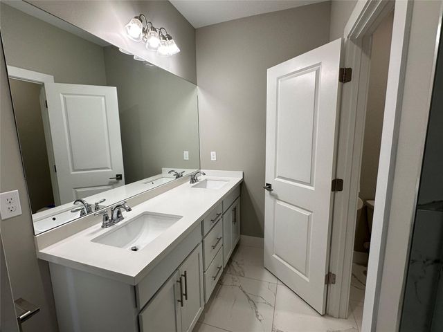 4507 E Aqua Bella Lane, Fort Lauderdale, FL 33312