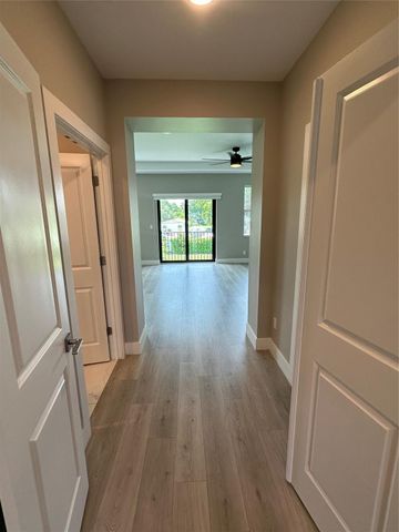 4507 E Aqua Bella Lane, Fort Lauderdale, FL 33312