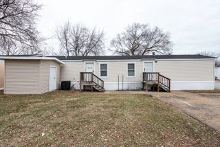 38569 N Sheridan Road 512, Beach Park, IL 60087