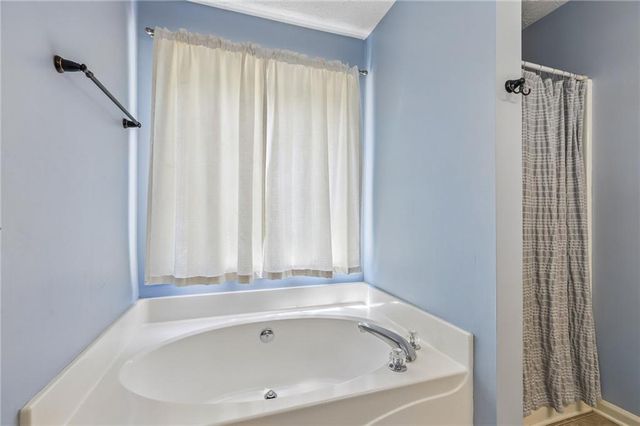 1568 Wynfield Drive, Auburn, GA 30011
