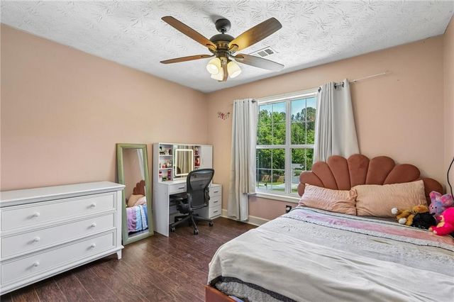 1568 Wynfield Drive, Auburn, GA 30011