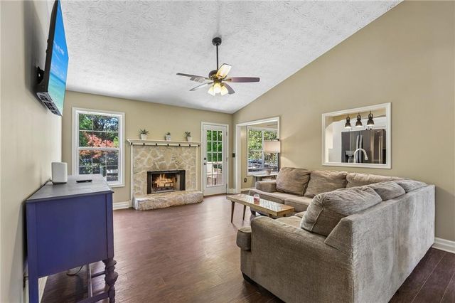 1568 Wynfield Drive, Auburn, GA 30011