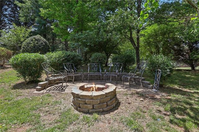 1568 Wynfield Drive, Auburn, GA 30011