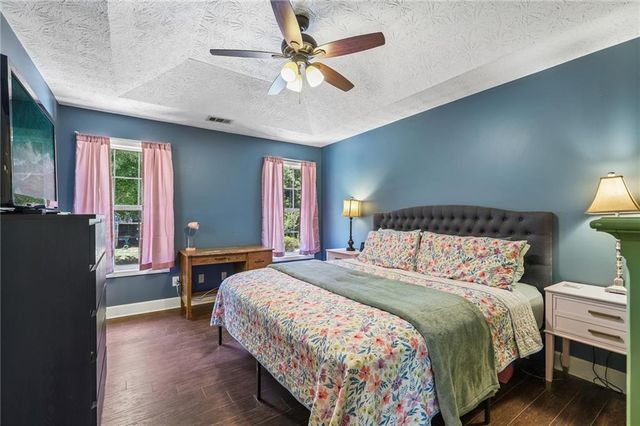 1568 Wynfield Drive, Auburn, GA 30011