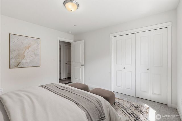 5417 165th Place SW, Lynnwood, WA 98037