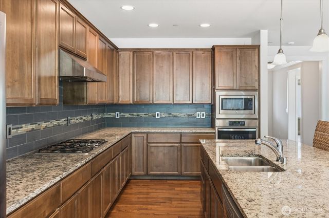5417 165th Place SW, Lynnwood, WA 98037