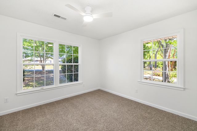 1090 Twin Lakes Drive, Sumter, SC 29154