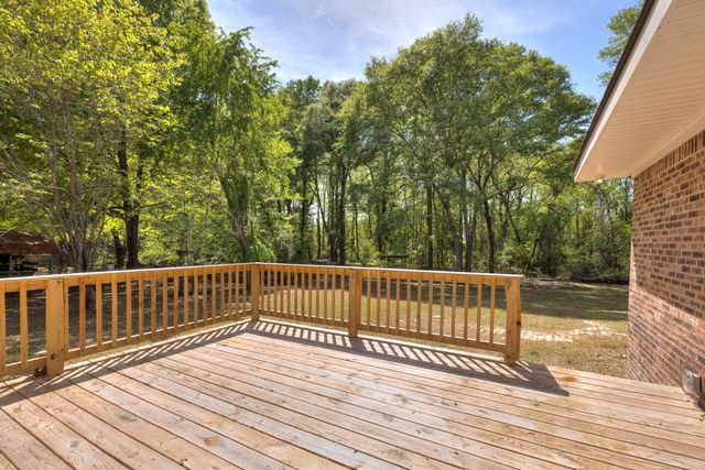 1090 Twin Lakes Drive, Sumter, SC 29154