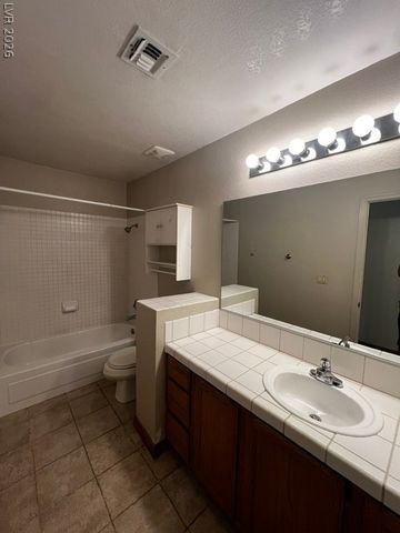 1910 Guinn Drive, Henderson, NV 89074