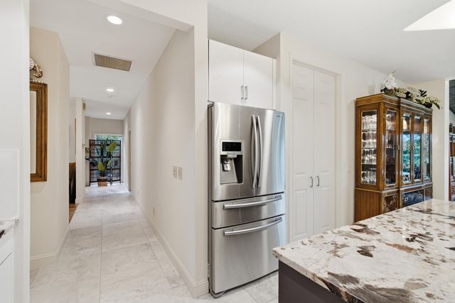 5711 SE Winged Foot Drive, Stuart, FL 34997