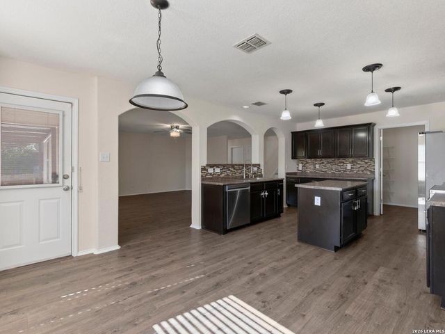 3706 Tanner Fields, Converse, TX 78109