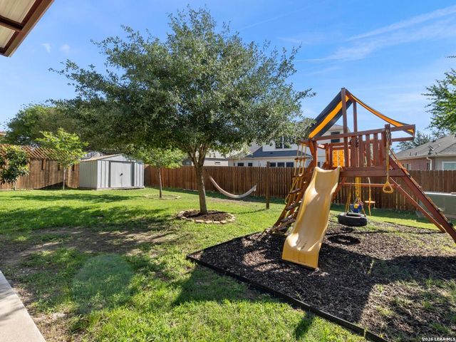 3706 Tanner Fields, Converse, TX 78109