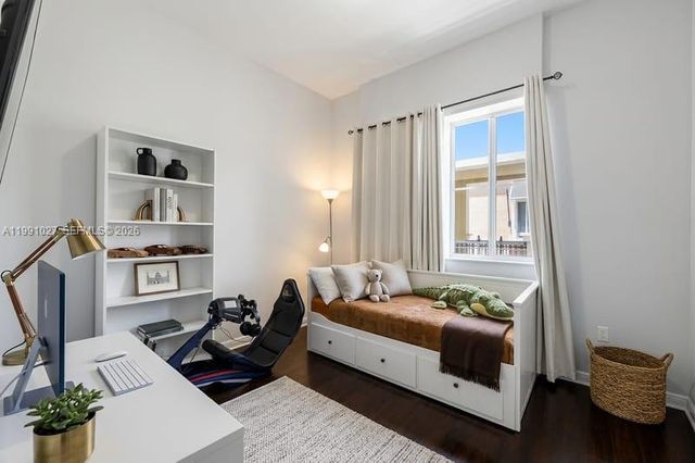 3055 NW 126th Ave, Sunrise, FL 33323