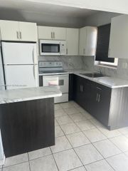7505 SW 82nd St 314, Miami, FL 33143