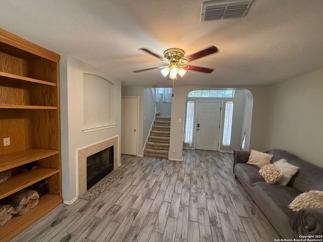 10739 Bobcat Rise, San Antonio, TX 78251