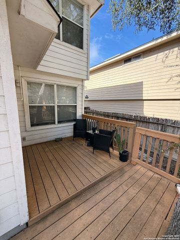 10739 Bobcat Rise, San Antonio, TX 78251