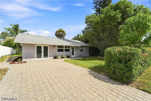 5341 Martin ST, Naples, FL 34113