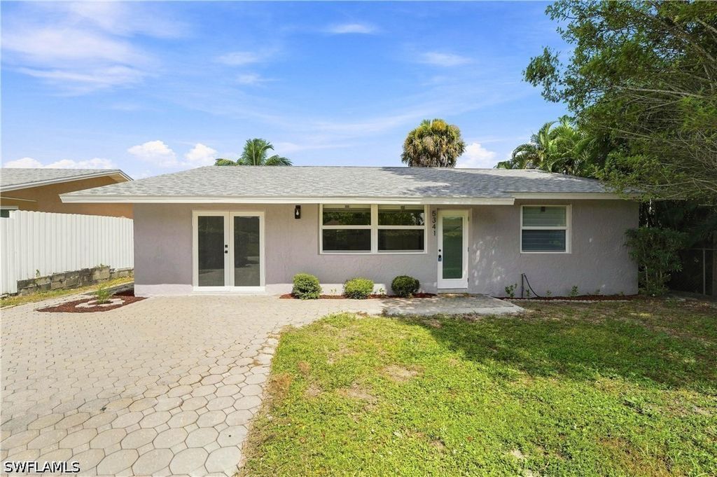 5341 Martin ST, Naples, FL 34113
