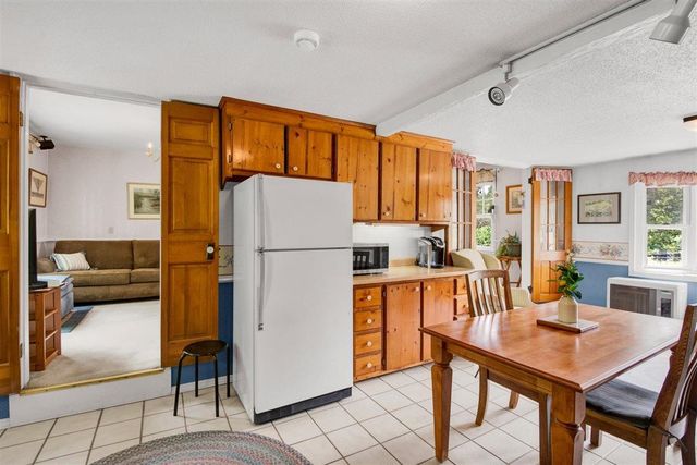 12 Mountain View Road, Jericho, VT 05465