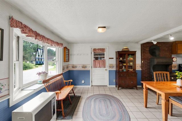 12 Mountain View Road, Jericho, VT 05465