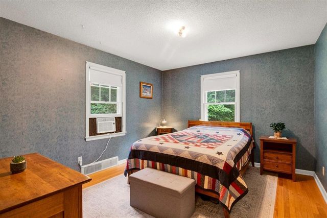 12 Mountain View Road, Jericho, VT 05465