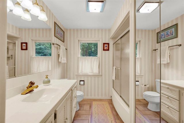 12 Mountain View Road, Jericho, VT 05465