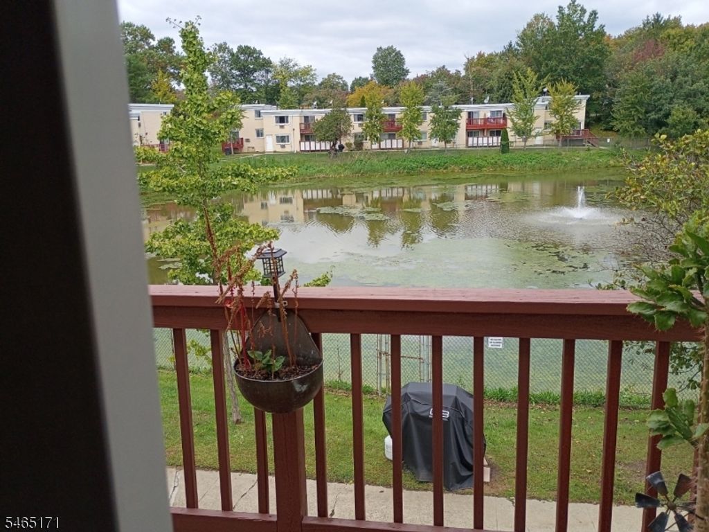 6 Lake Ave 3b, East Brunswick Twp., NJ 08816 — exterior