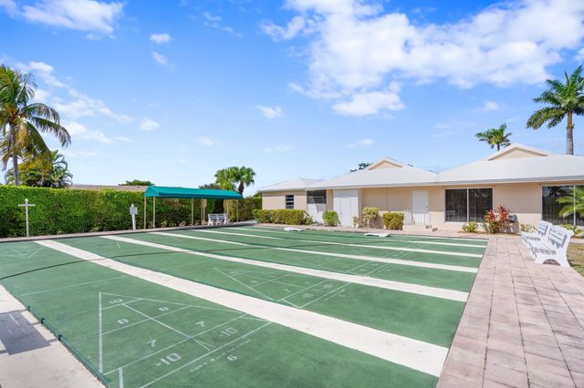 8555 Bella Vista Drive 86, Boca Raton, FL 33433