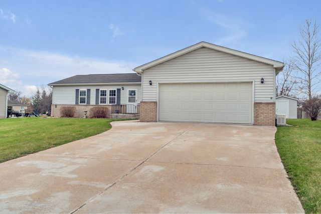 339 Azalea Lane, Lowell, IN 46356