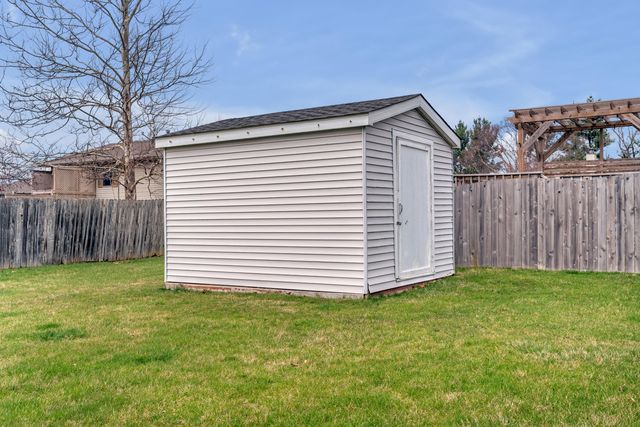 339 Azalea Lane, Lowell, IN 46356