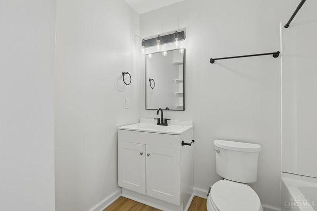 951 Villa View Court, Delhi Twp, OH 45238