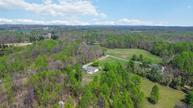 1077 Sims Ridge Road, Kings Mountain, KY 40442
