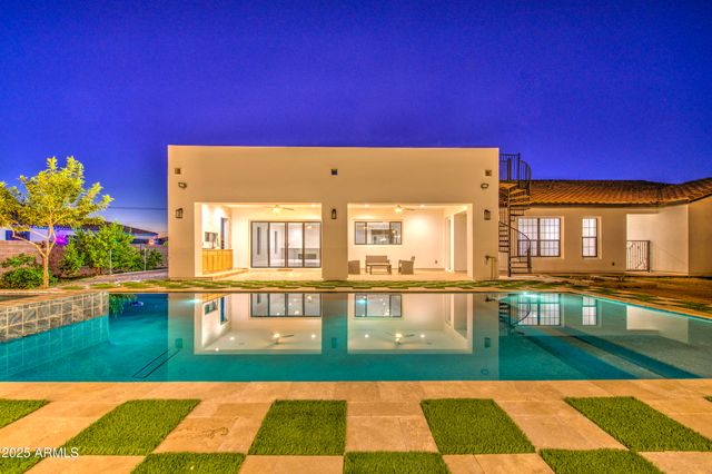 6107 N 175TH Avenue, Waddell, AZ 85355