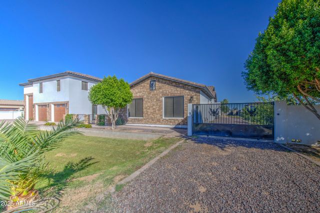 6107 N 175TH Avenue, Waddell, AZ 85355