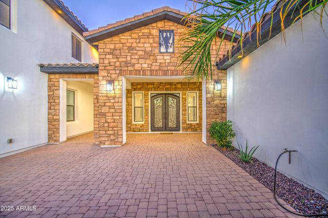 6107 N 175TH Avenue, Waddell, AZ 85355