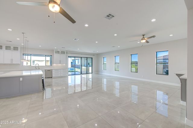 6107 N 175TH Avenue, Waddell, AZ 85355