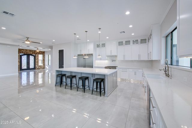 6107 N 175TH Avenue, Waddell, AZ 85355