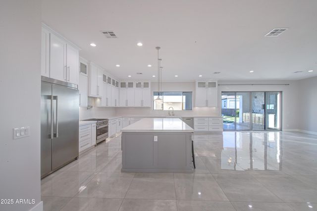 6107 N 175TH Avenue, Waddell, AZ 85355