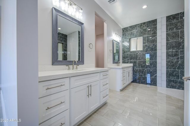 6107 N 175TH Avenue, Waddell, AZ 85355