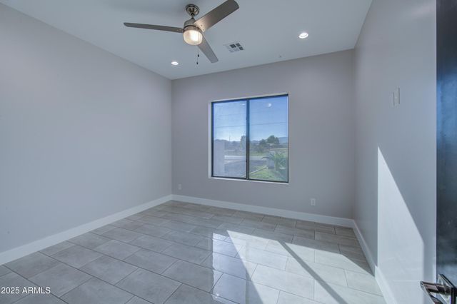 6107 N 175TH Avenue, Waddell, AZ 85355